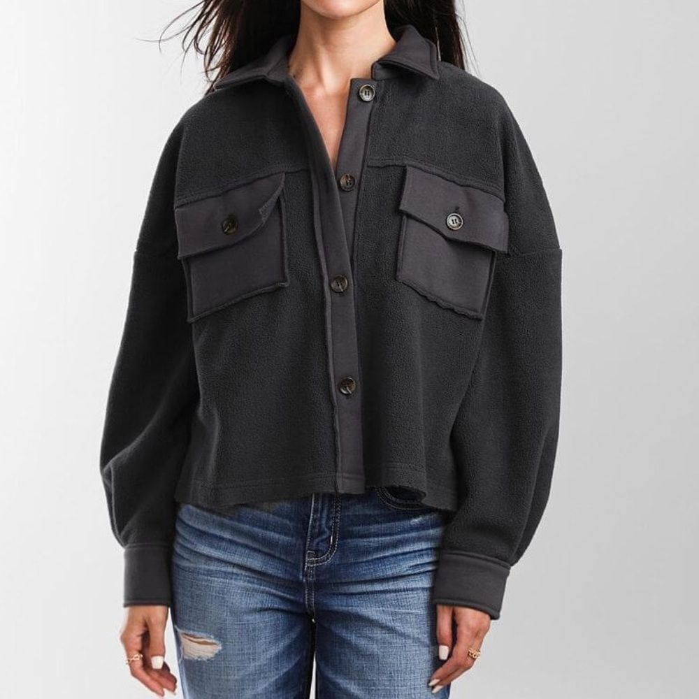 BKE Women’s Blue Grey Button Up Oversized Fleece Sherpa Jacket, Large